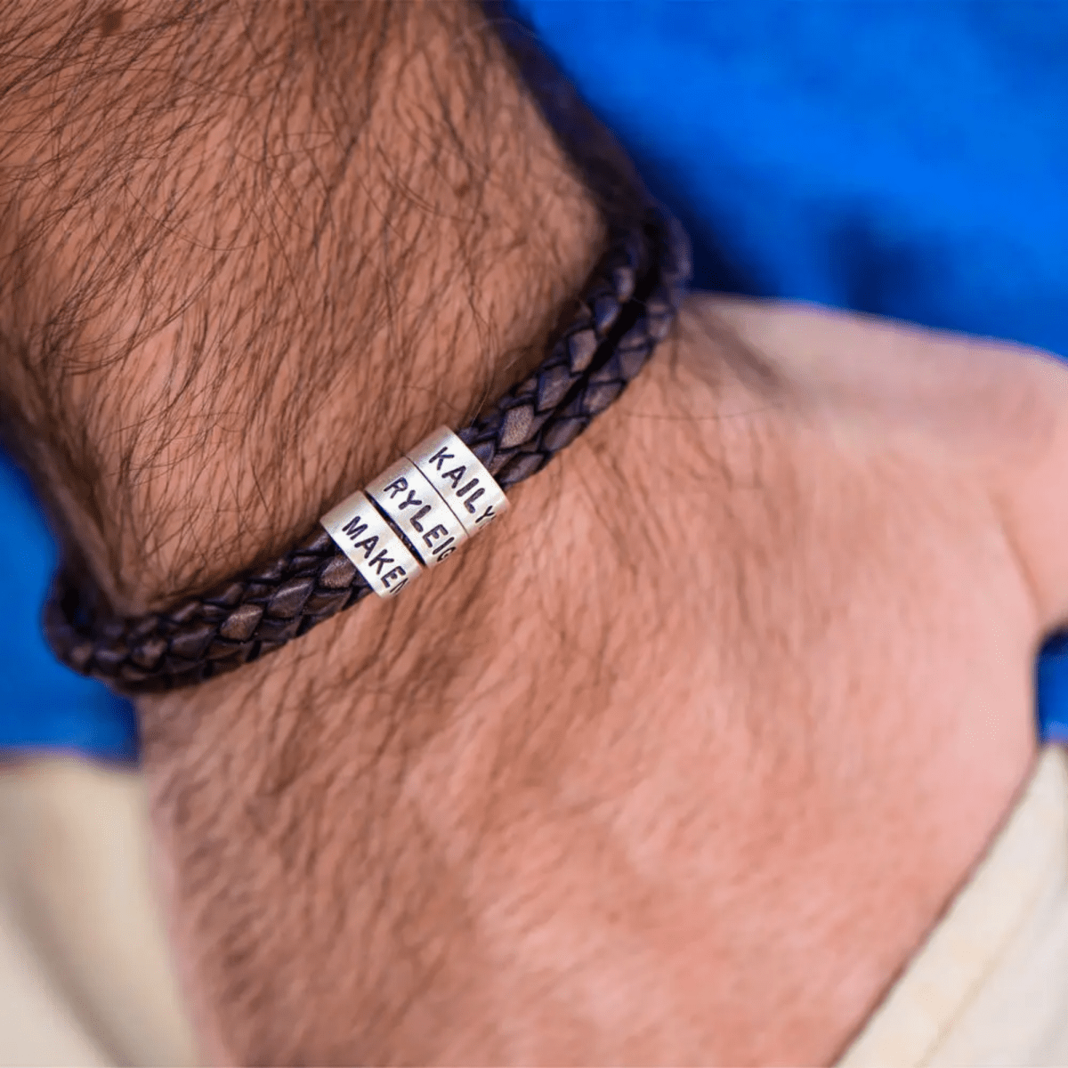 Personligt Läderarmband Herr med 1–5 Namn – Diamanta Legacy Bond™